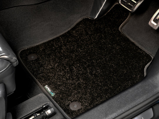 Ford Focus Mk4 2018+ Car Mats // Black Elite, Black White Stitch Trim, No Heelpad