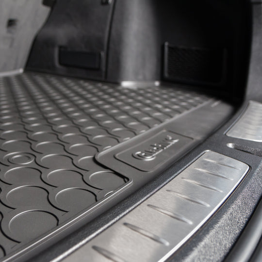 Kia Sportage 2016-2022 Tray Up Moulded Rubber Boot Mat