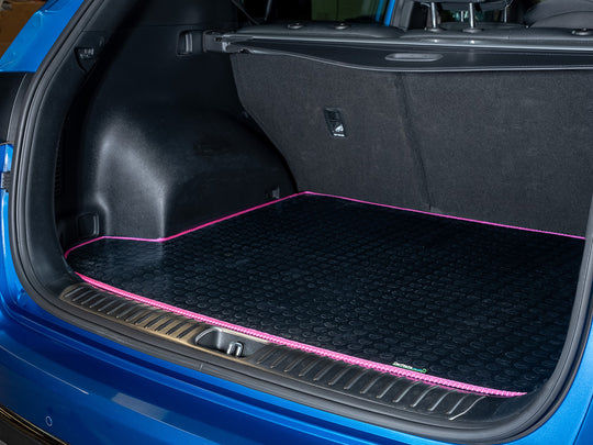 Jaecoo 7 HEV 2026+ Boot Mat // Black Off Road Rubber, Pink Trim